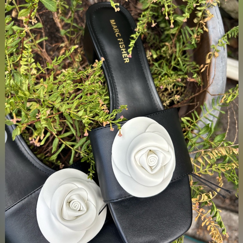 Marc Fisher Black Heels with White Floral Accent NWT